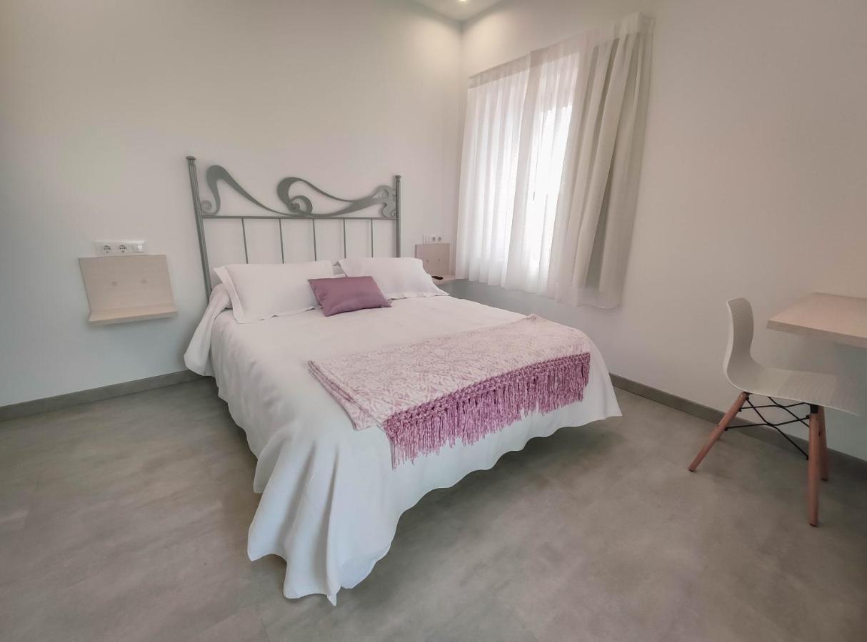 Hostal Oleo Auto Check-In Santander Eksteriør billede