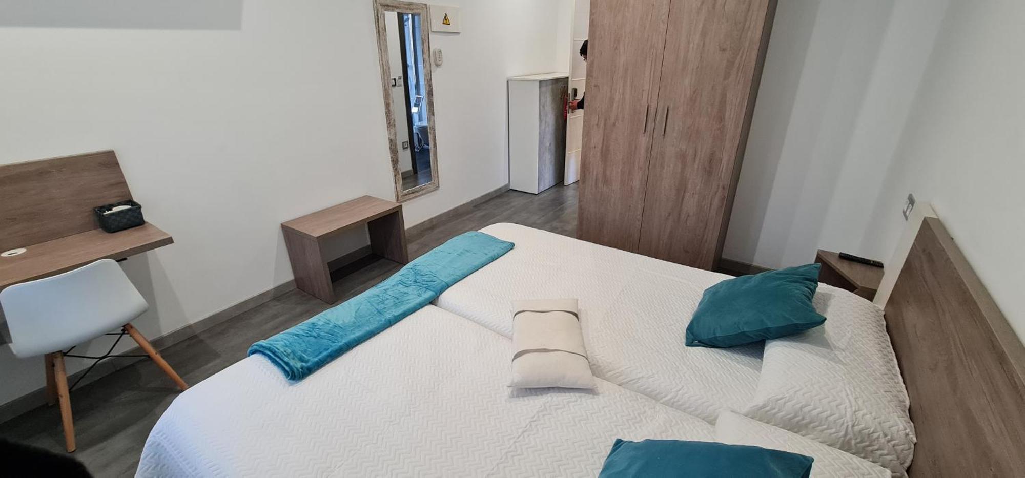 Hostal Oleo Auto Check-In Santander Eksteriør billede